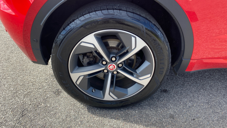 Jaguar E-Pace 1.5 P300e R-Dynamic SE 5dr Auto Estate